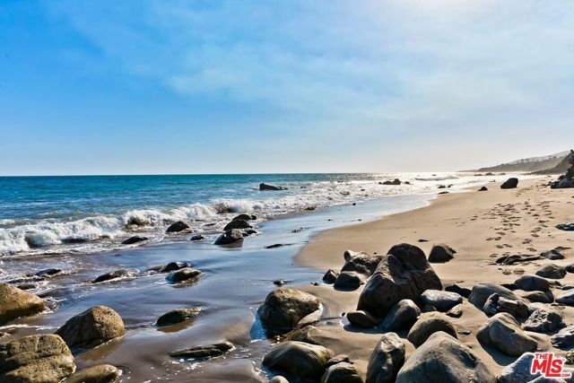 33002 Pacific Coast Highway, Malibu, CA 90265