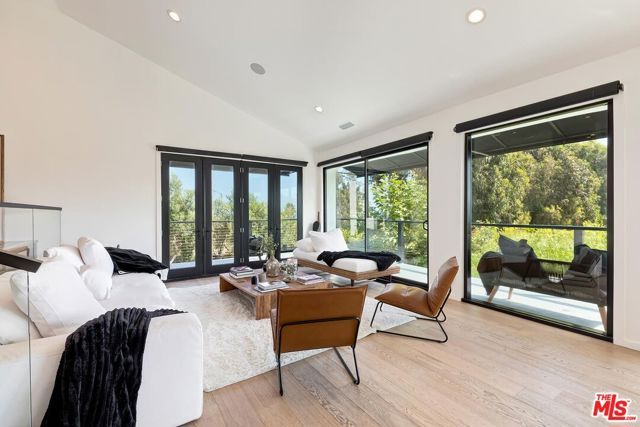 33002 Pacific Coast Highway, Malibu, CA 90265