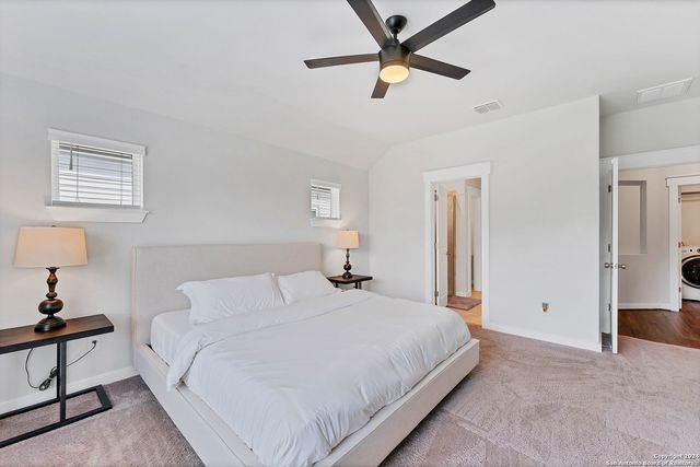 4323 W Vasquez Cir, Converse, TX 78109