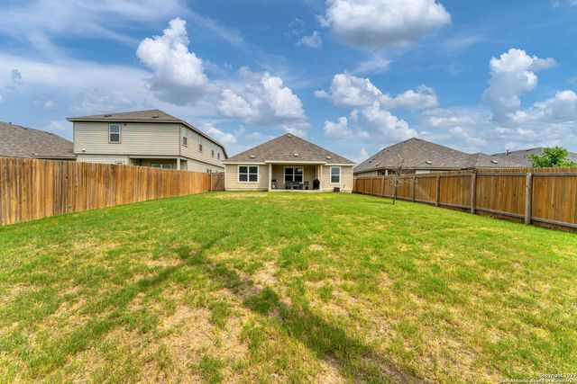 4323 W Vasquez Cir, Converse, TX 78109