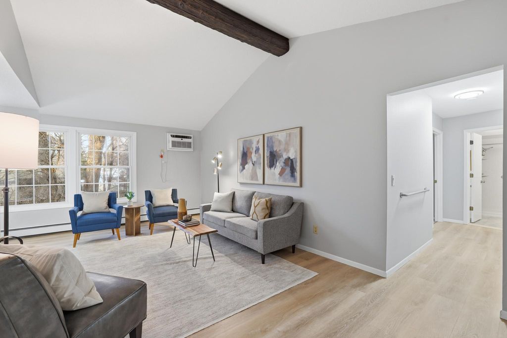 4584 Cedar Lake Road S 6, Saint Louis Park, MN 55416