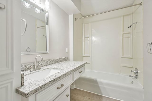 2302 E Clare Street, Deer Park, TX 77536