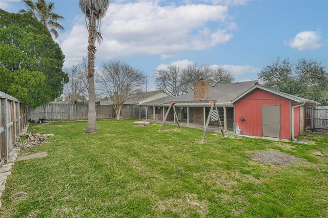 2302 E Clare Street, Deer Park, TX 77536