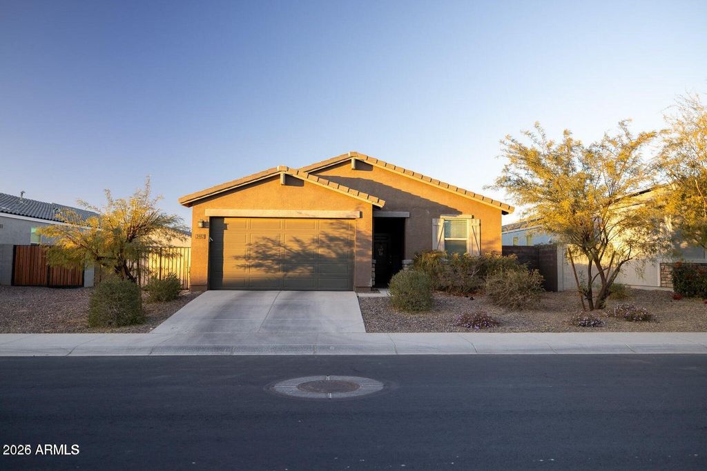 3982 E SIDESADDLE Road, San Tan Valley, AZ 85140 — exterior