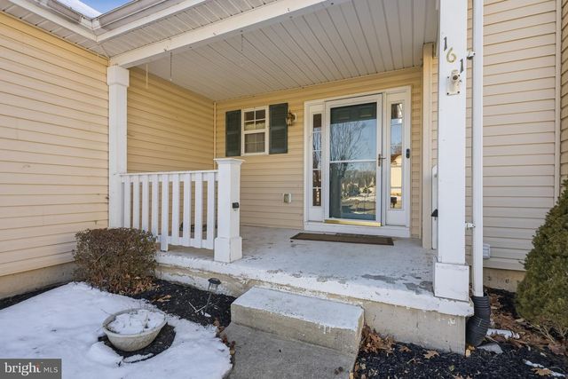 161 W FLAGSTONE DR, Newark, DE 19702