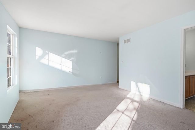 161 W FLAGSTONE DR, Newark, DE 19702