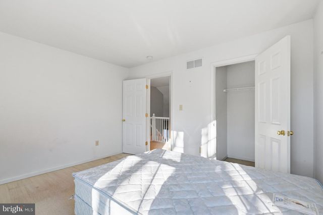 161 W FLAGSTONE DR, Newark, DE 19702