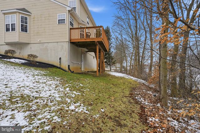 161 W FLAGSTONE DR, Newark, DE 19702