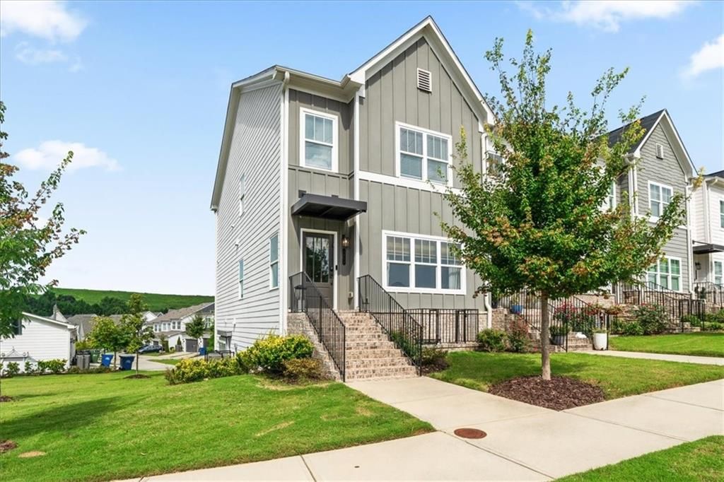 1951 Drew Drive NW, Atlanta, GA 30318