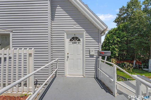 52 Alder Street, Waterbury, CT 06708