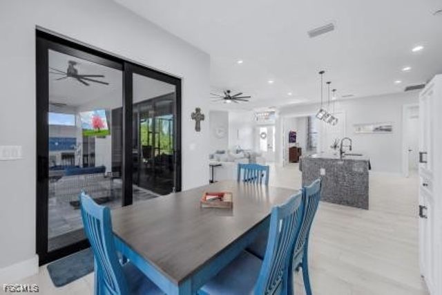 2004 NW 17th AVE, Cape Coral, FL 33993