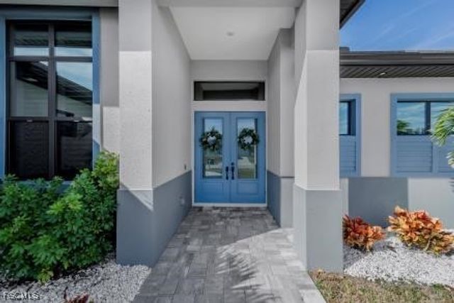 2004 NW 17th AVE, Cape Coral, FL 33993