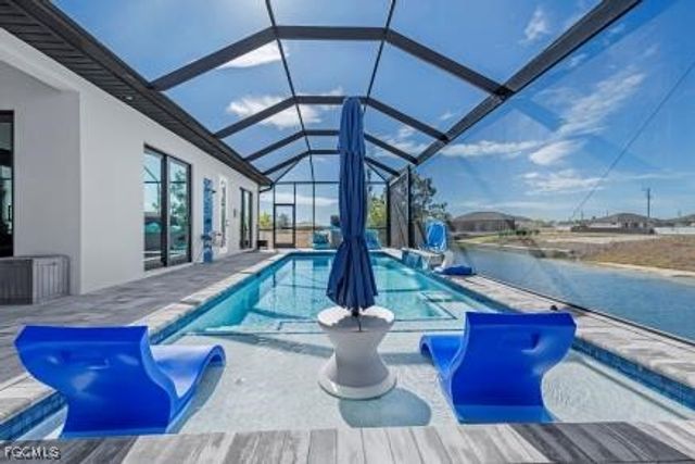 2004 NW 17th AVE, Cape Coral, FL 33993