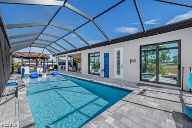 2004 NW 17th AVE, Cape Coral, FL 33993