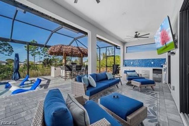 2004 NW 17th AVE, Cape Coral, FL 33993