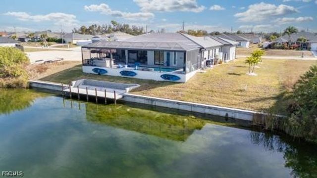2004 NW 17th AVE, Cape Coral, FL 33993