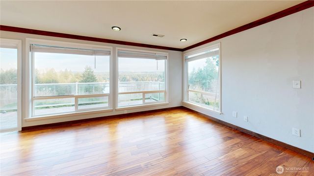 5810 Meridian Road SE, Olympia, WA 98513