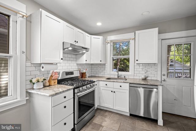 110 WOODBINE AVE, Merchantville, NJ 08109