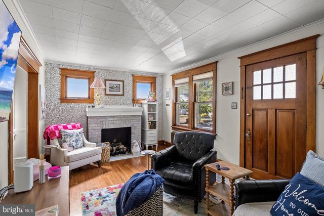 110 WOODBINE AVE, Merchantville, NJ 08109