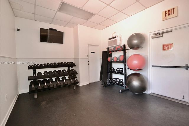 15115 SW 109th St, Miami, FL 33196