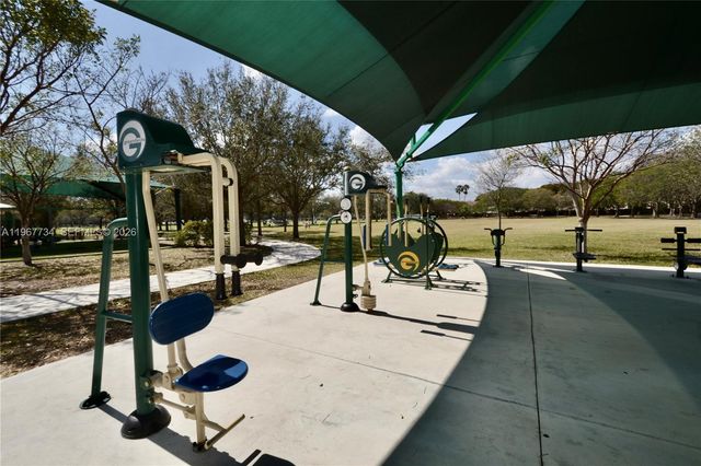 15115 SW 109th St, Miami, FL 33196