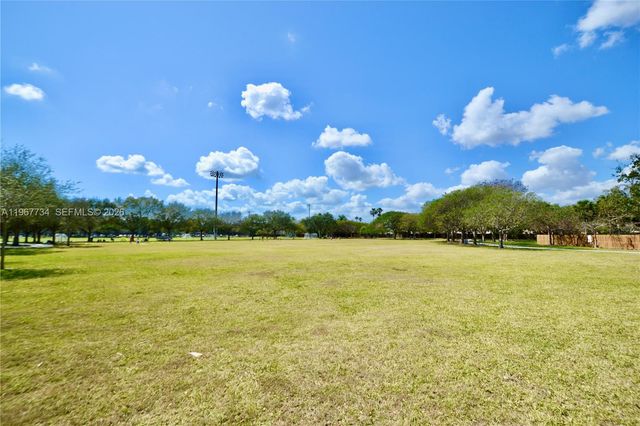 15115 SW 109th St, Miami, FL 33196