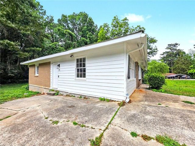 1350 Lori Court, Conley, GA 30288