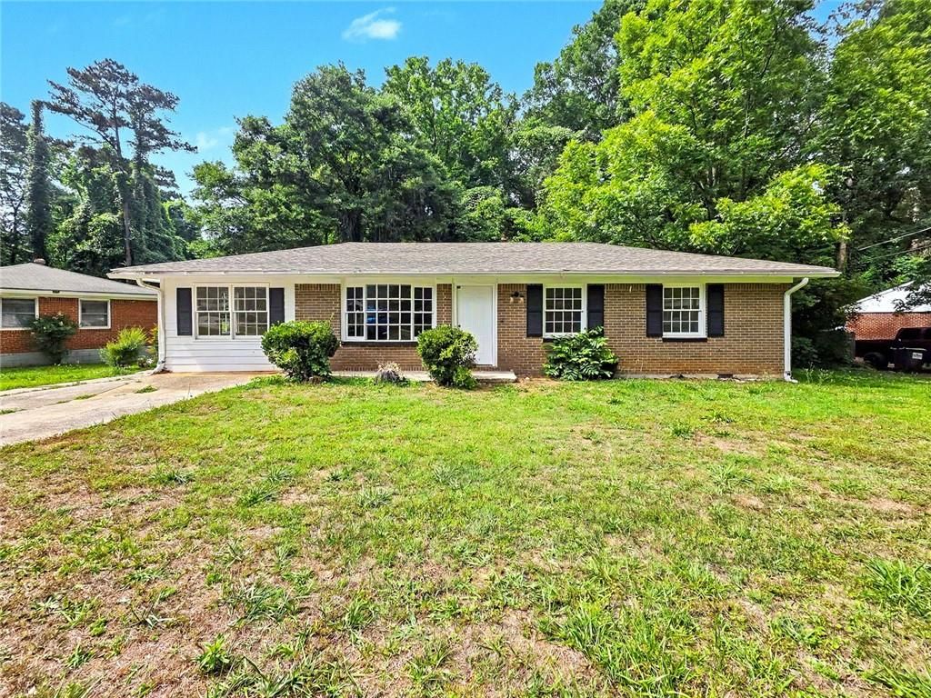 1350 Lori Court, Conley, GA 30288
