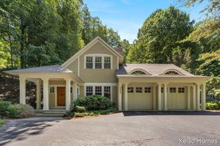 6664 Scenic Shores Drive, Laketown Twp, MI 49423