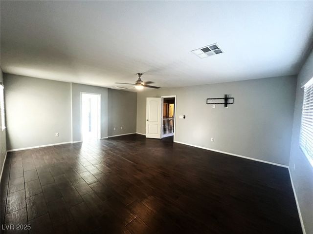 6316 Silver Edge Street, North Las Vegas, NV 89031