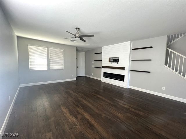 6316 Silver Edge Street, North Las Vegas, NV 89031