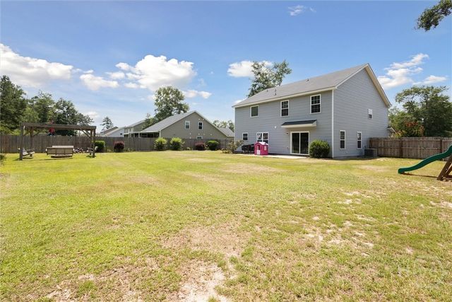 114 Bridgewood Drive, Springfield, GA 31329