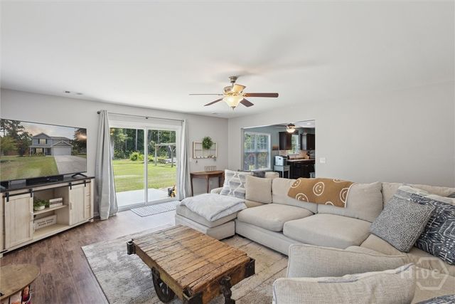 114 Bridgewood Drive, Springfield, GA 31329
