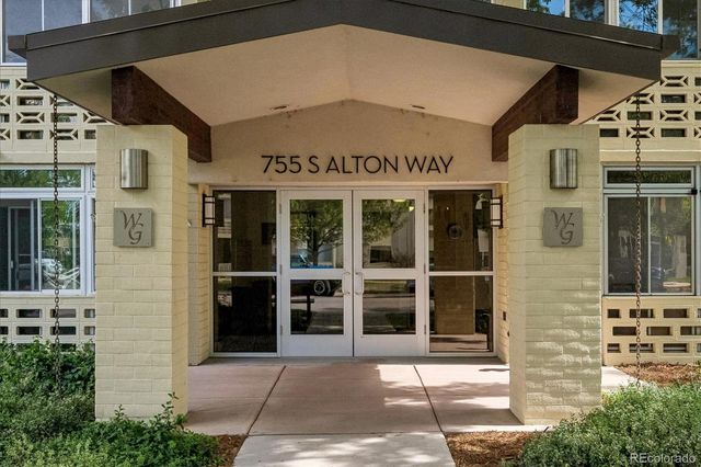 755 S Alton Way 2A, Denver, CO 80247