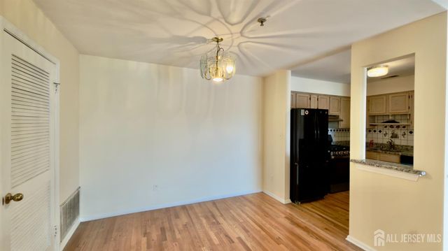 1133 Waterford Drive, Edison, NJ 08817
