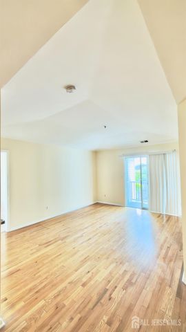 1133 Waterford Drive, Edison, NJ 08817