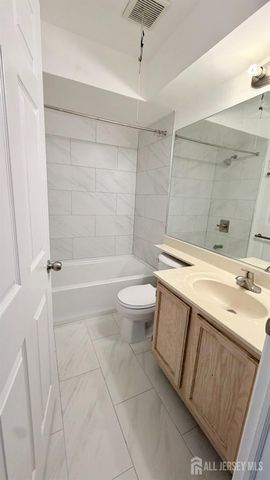 1133 Waterford Drive, Edison, NJ 08817