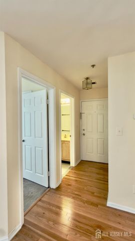 1133 Waterford Drive, Edison, NJ 08817
