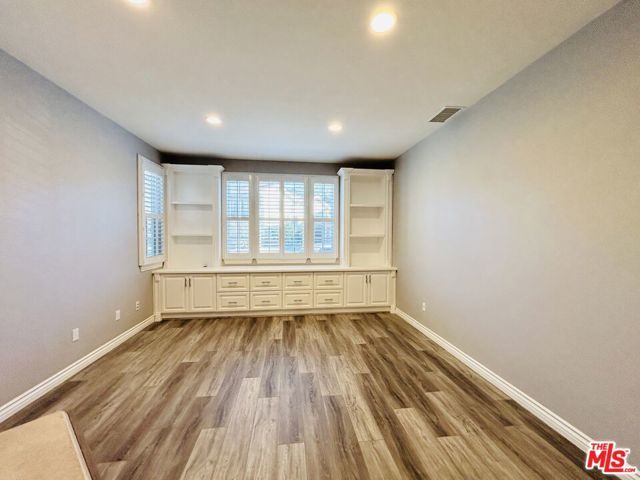 4701 Luna Court, Calabasas, CA 91302