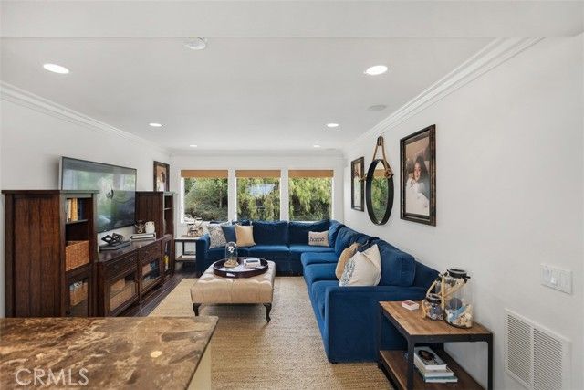 9 Pembroke Lane, Laguna Niguel, CA 92677