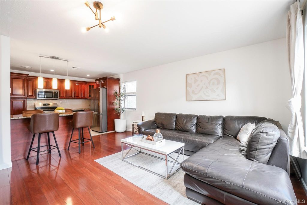 926 Union Avenue C, Bronx, NY 10459 — exterior