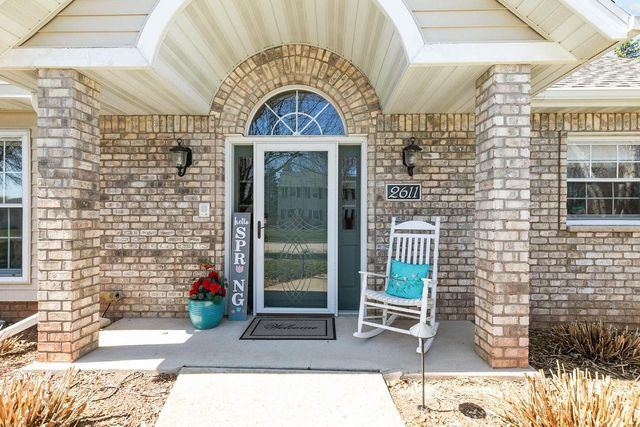 2611 N NICHOLAS STREET, Appleton, WI 54914