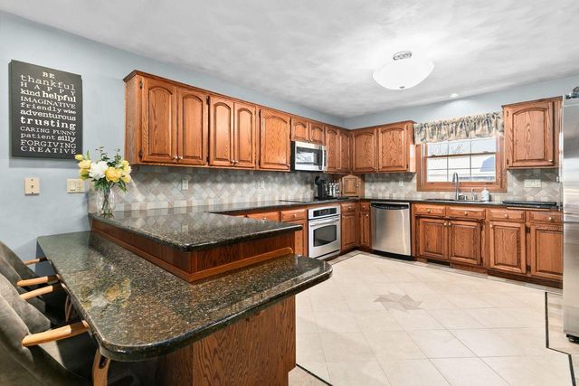 2611 N NICHOLAS STREET, Appleton, WI 54914