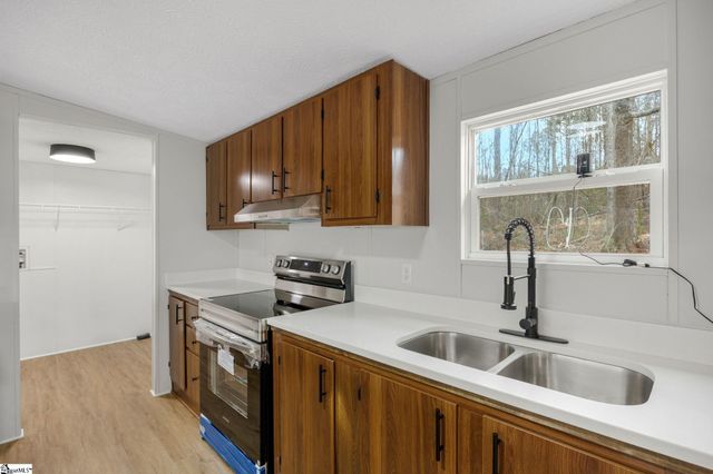 1265 Old Switzer Road, Woodruff, SC 29388