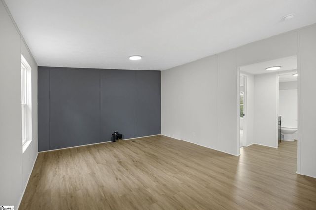 1265 Old Switzer Road, Woodruff, SC 29388