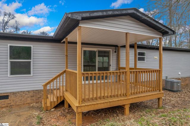 1265 Old Switzer Road, Woodruff, SC 29388