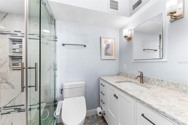 600 MANATEE AVENUE 106, Holmes Beach, FL 34217