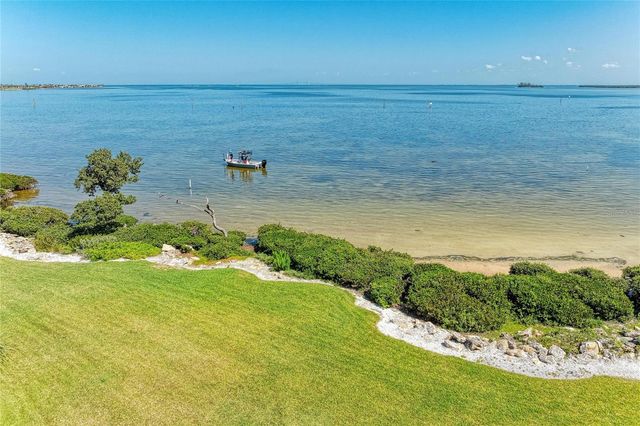 600 MANATEE AVENUE 106, Holmes Beach, FL 34217