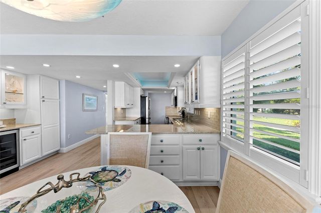 600 MANATEE AVENUE 106, Holmes Beach, FL 34217