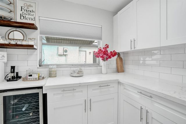 4953 NW 48 Avenue, Tamarac, FL 33319